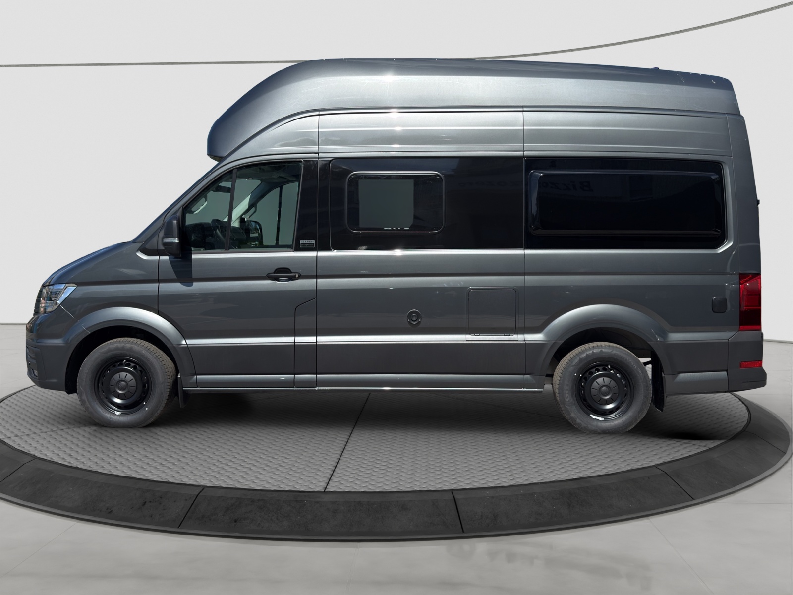 VW Grand California 600 2.0 BI-TDI-showroom-element-1