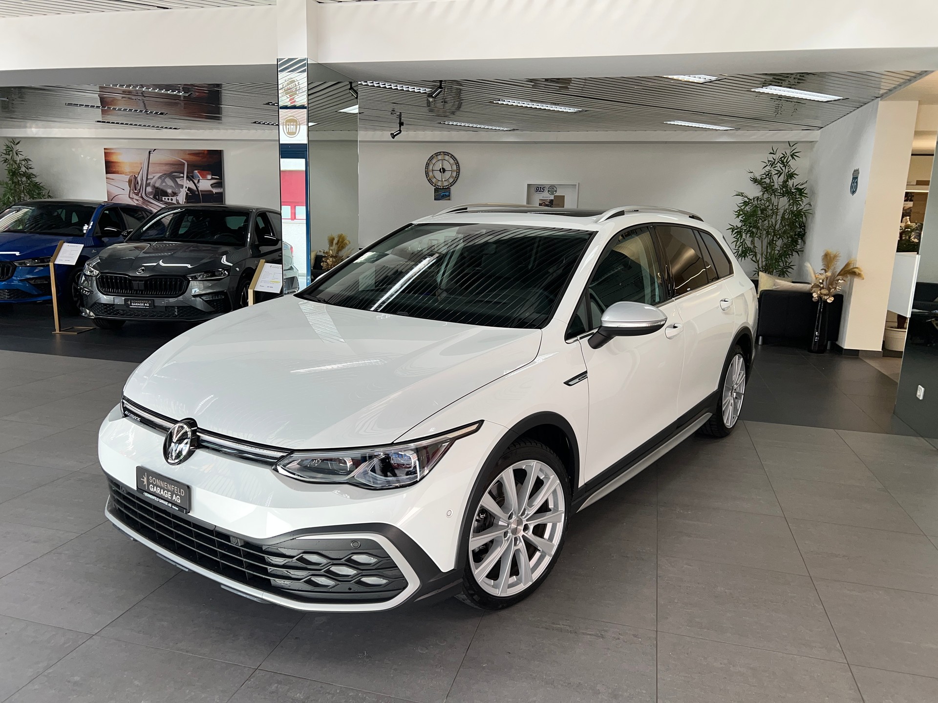 VW Golf 2.0 TDI Alltrack DSG 4Motion-showroom-element-2