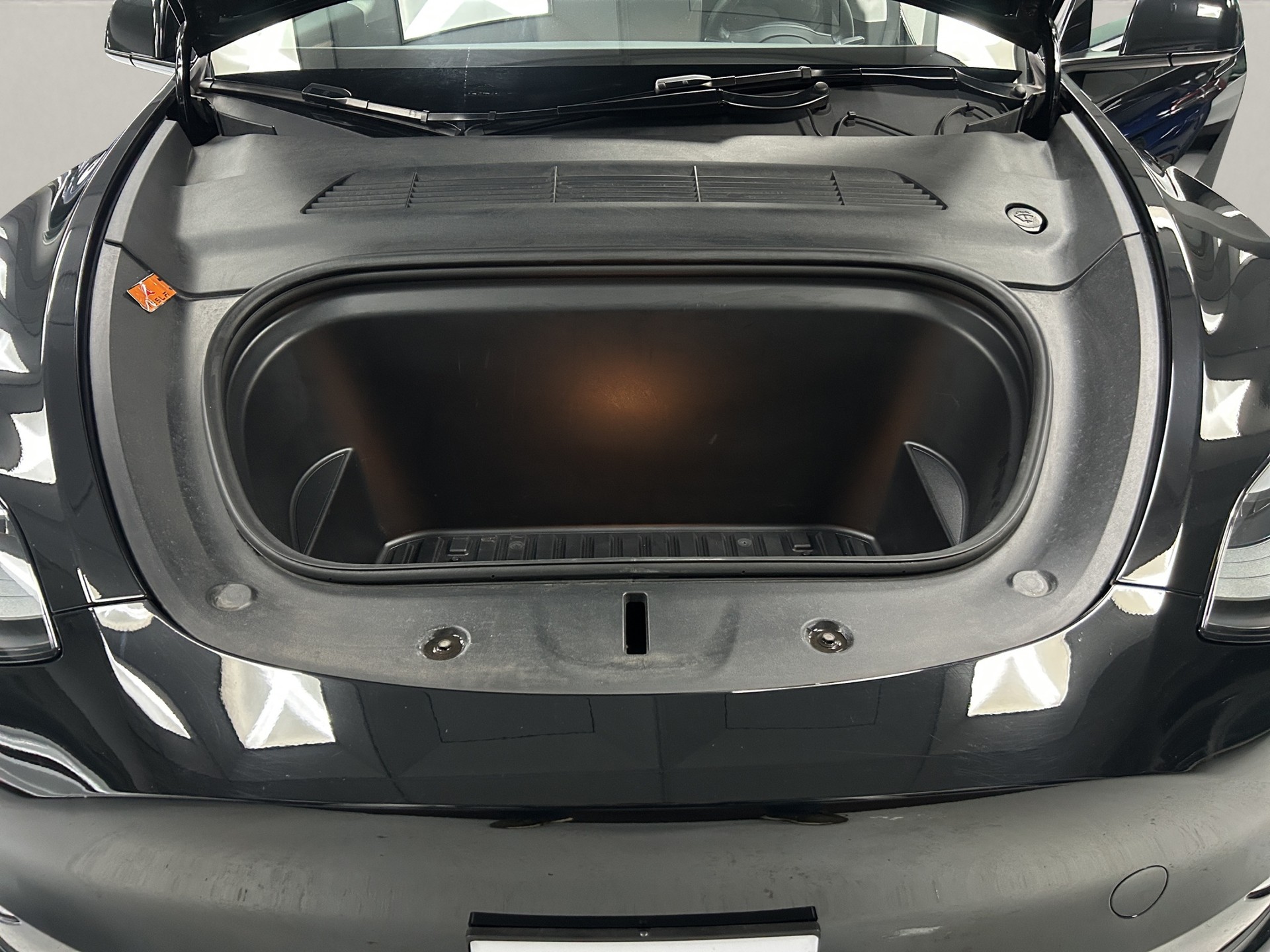 TESLA Model Y Performance-image-9