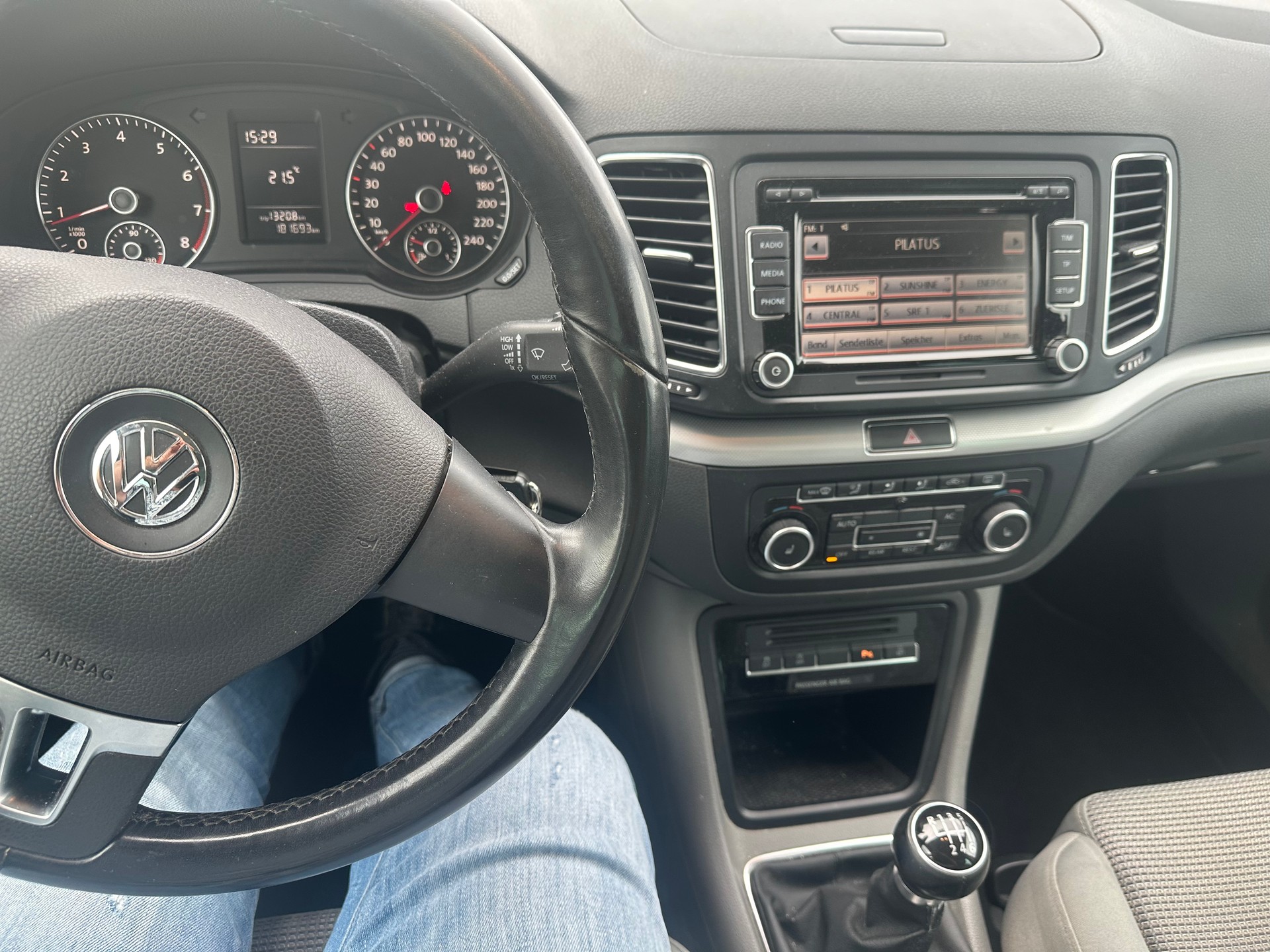 VW Sharan 1.4 TSI BMT Startline Comfortline-image-10