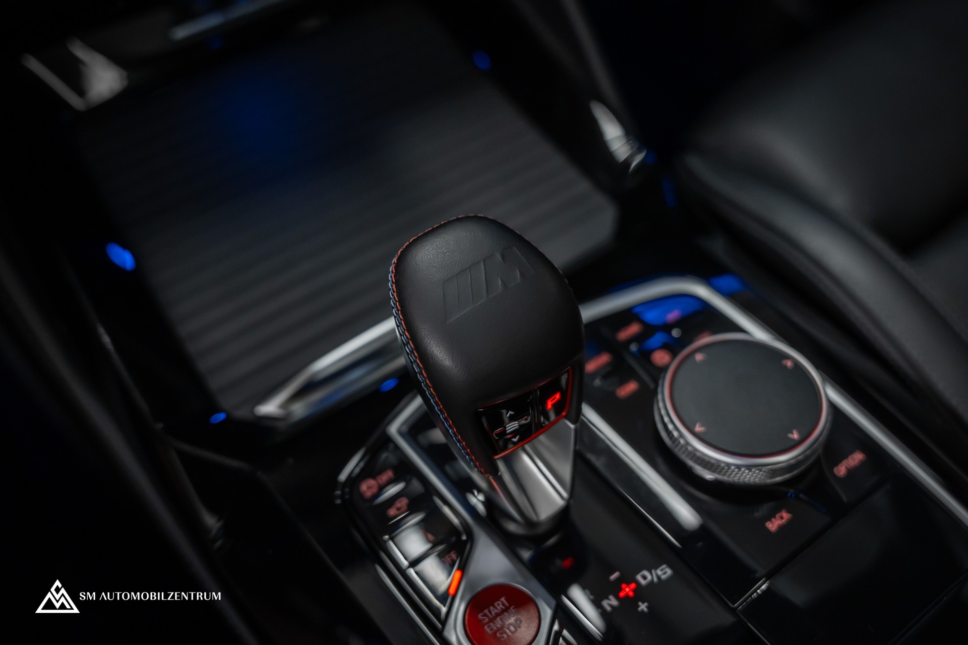 BMW X3 M Competition / Panorama / 50 Jahre BMW M / 360° / Head-Up / Laserlight-image-34