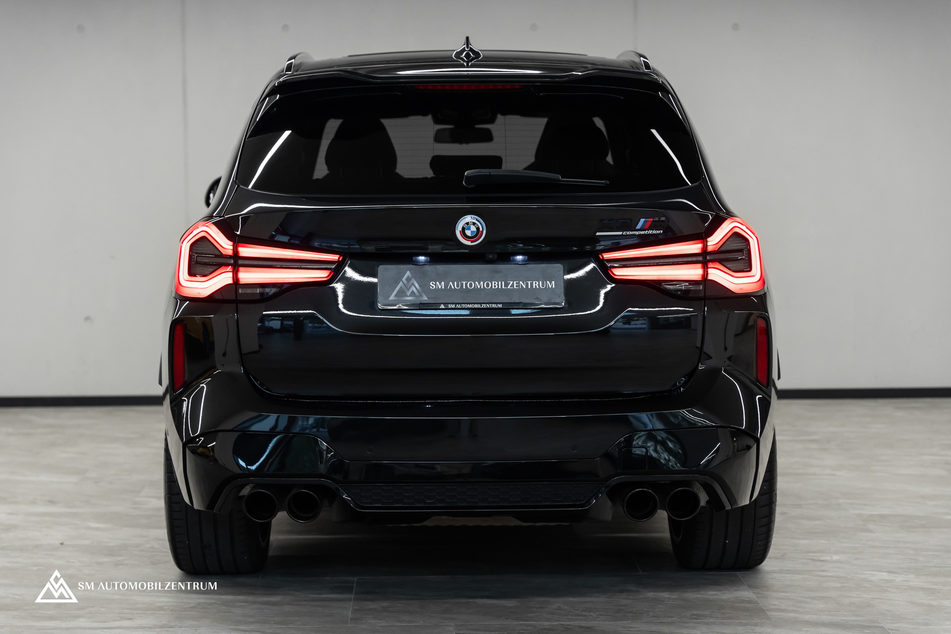 BMW X3 M Competition / Panorama / 50 Jahre BMW M / 360° / Head-Up / Laserlight-image-13