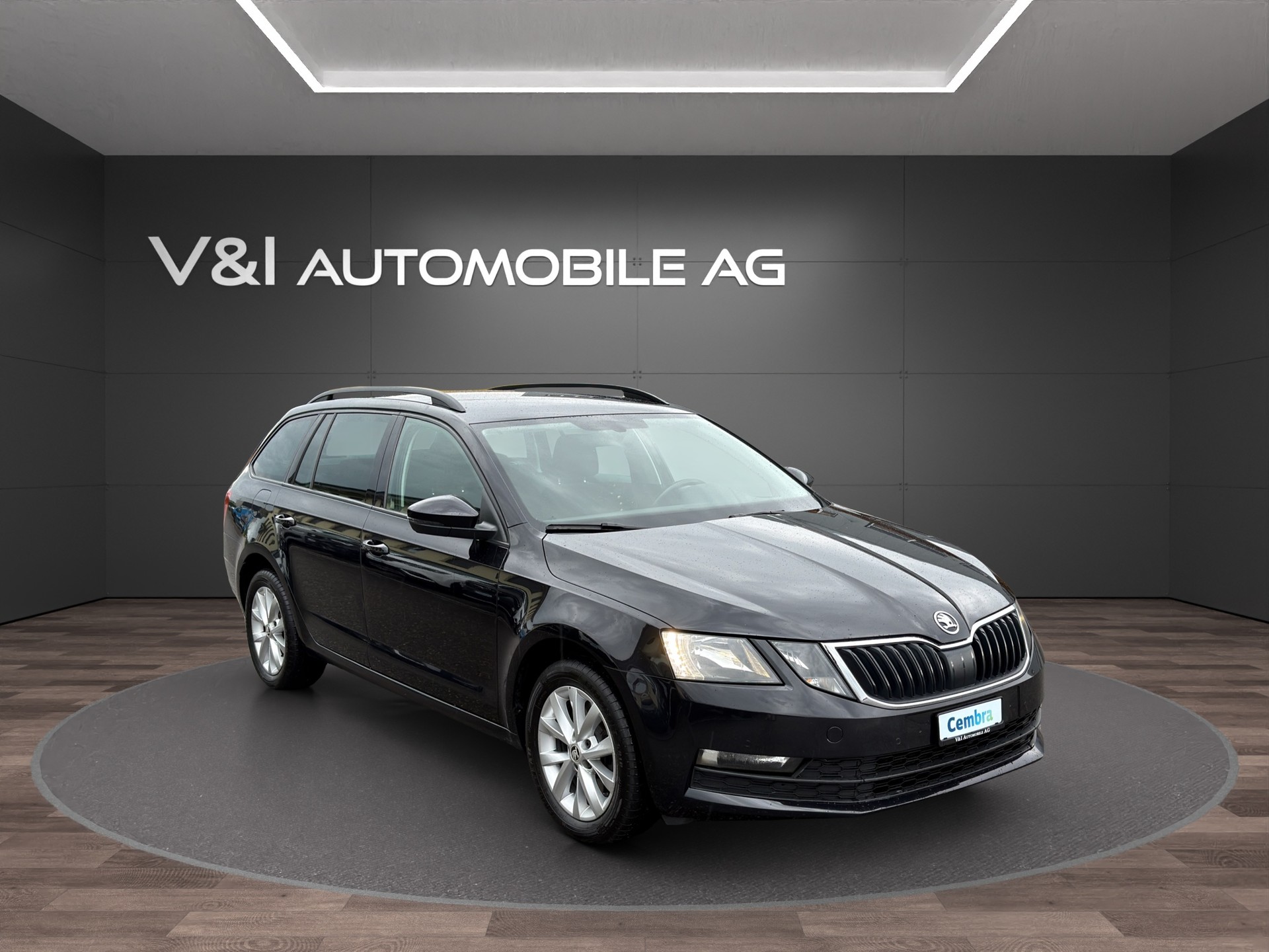 SKODA Octavia Combi 2.0 TDI Ambition 4x4 DSG-showroom-element-1
