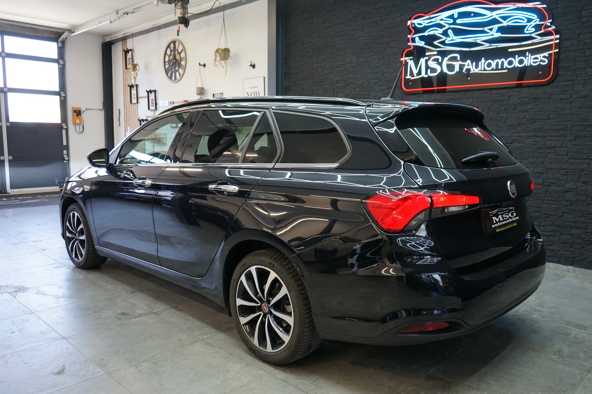 FIAT Tipo 1.6MJ Station Wagon S-Design-showroom-element-2