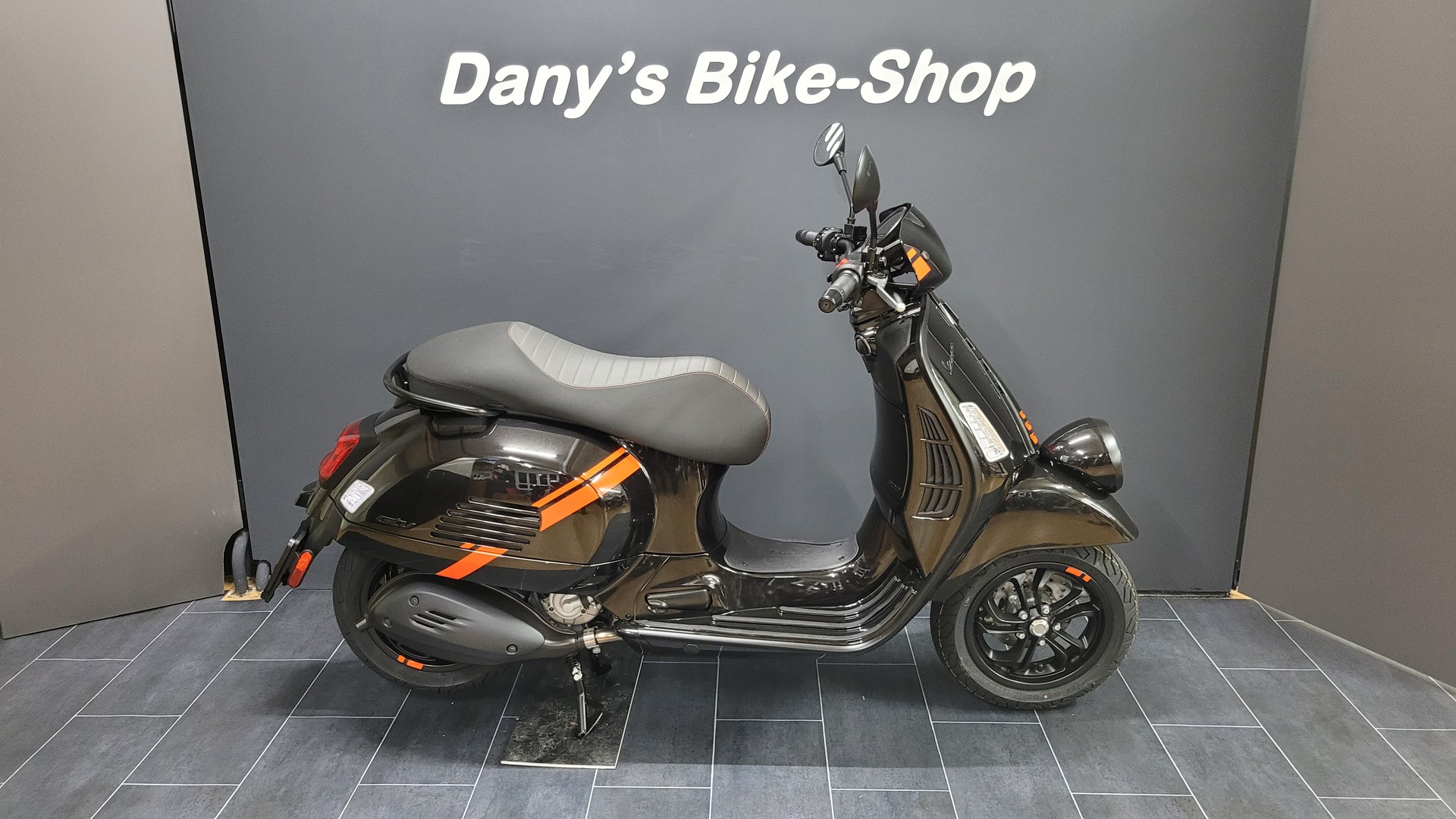 PIAGGIO Vespa GTV 300-image-0