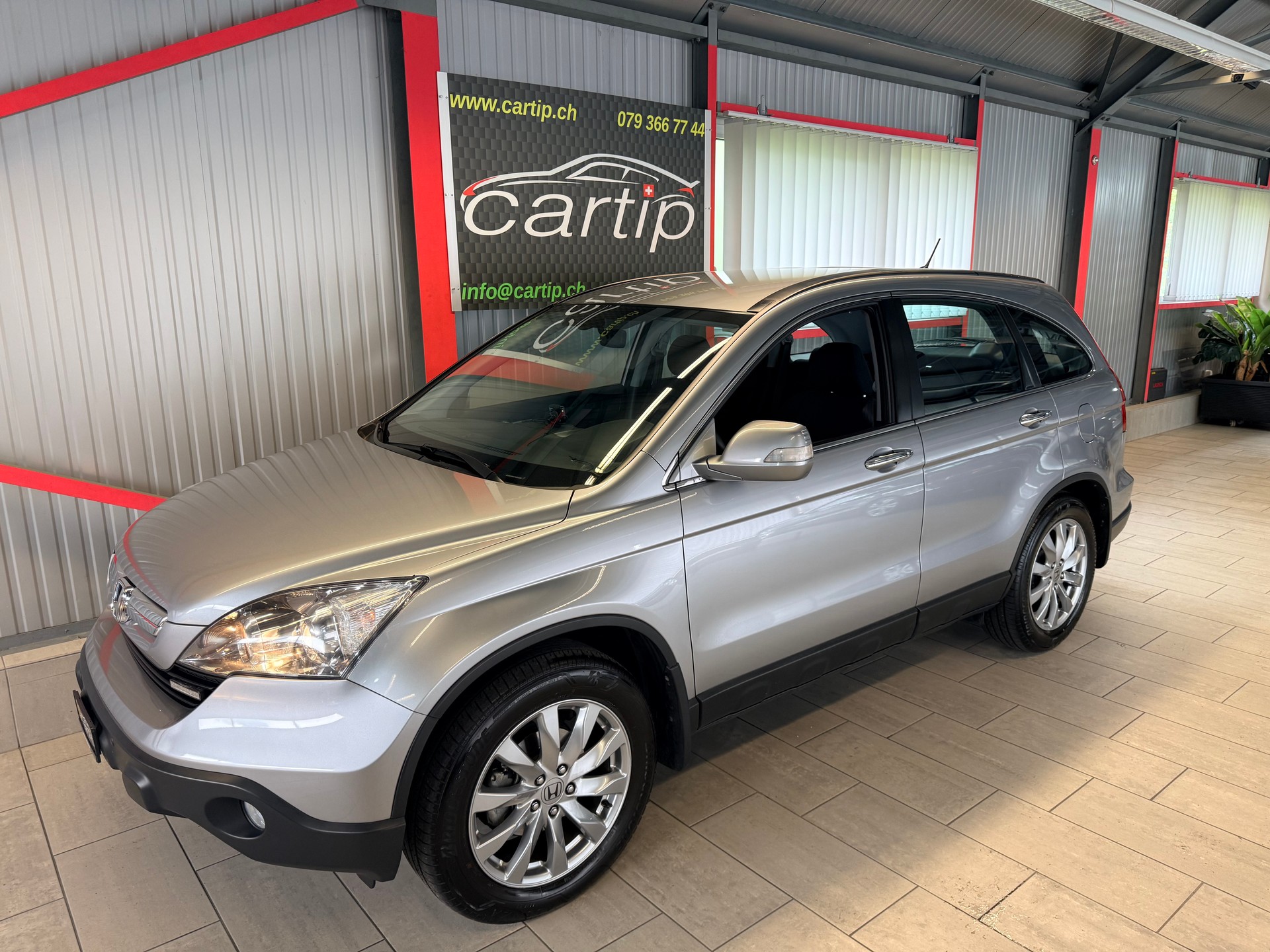 HONDA CR-V 2.0 4WD Comfort-image-3