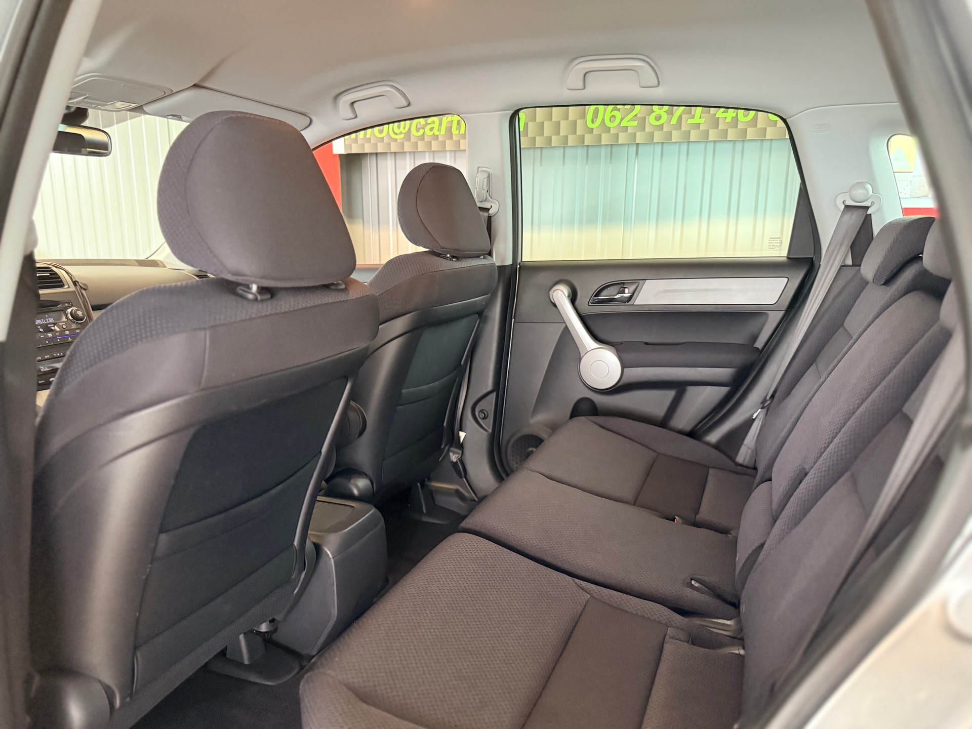 HONDA CR-V 2.0 4WD Comfort-image-12