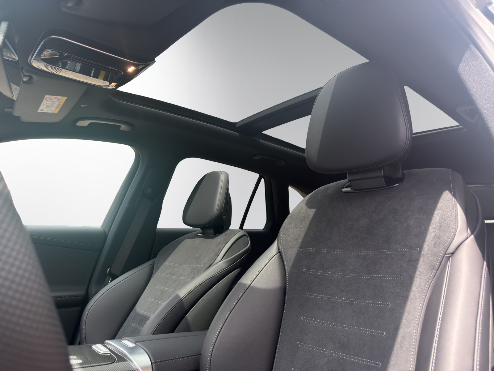 MERCEDES-BENZ GLC 220 d 4Matic 9G-Tronic-image-10