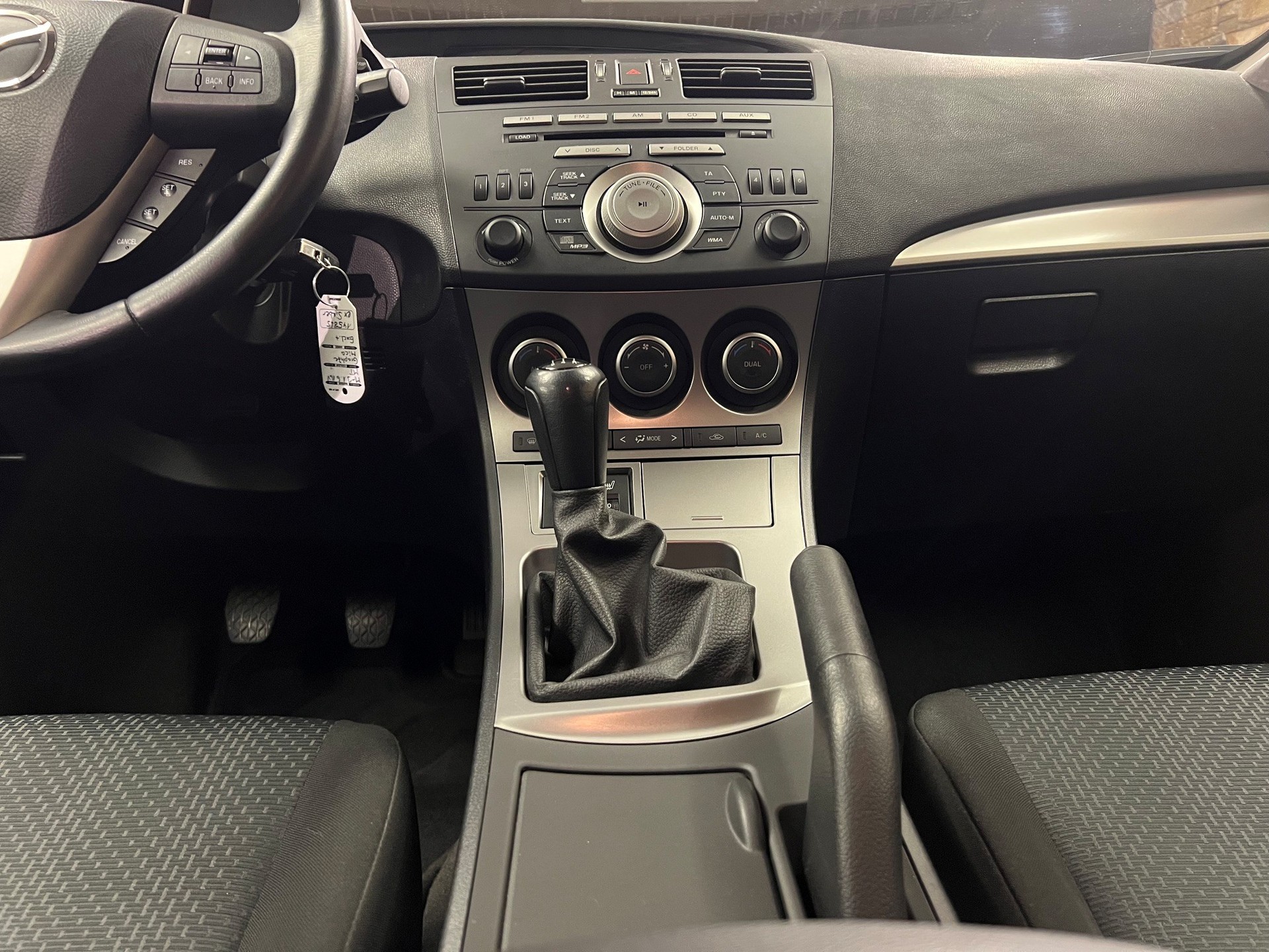 MAZDA 3 1.6 16V Exclusive+-image-11