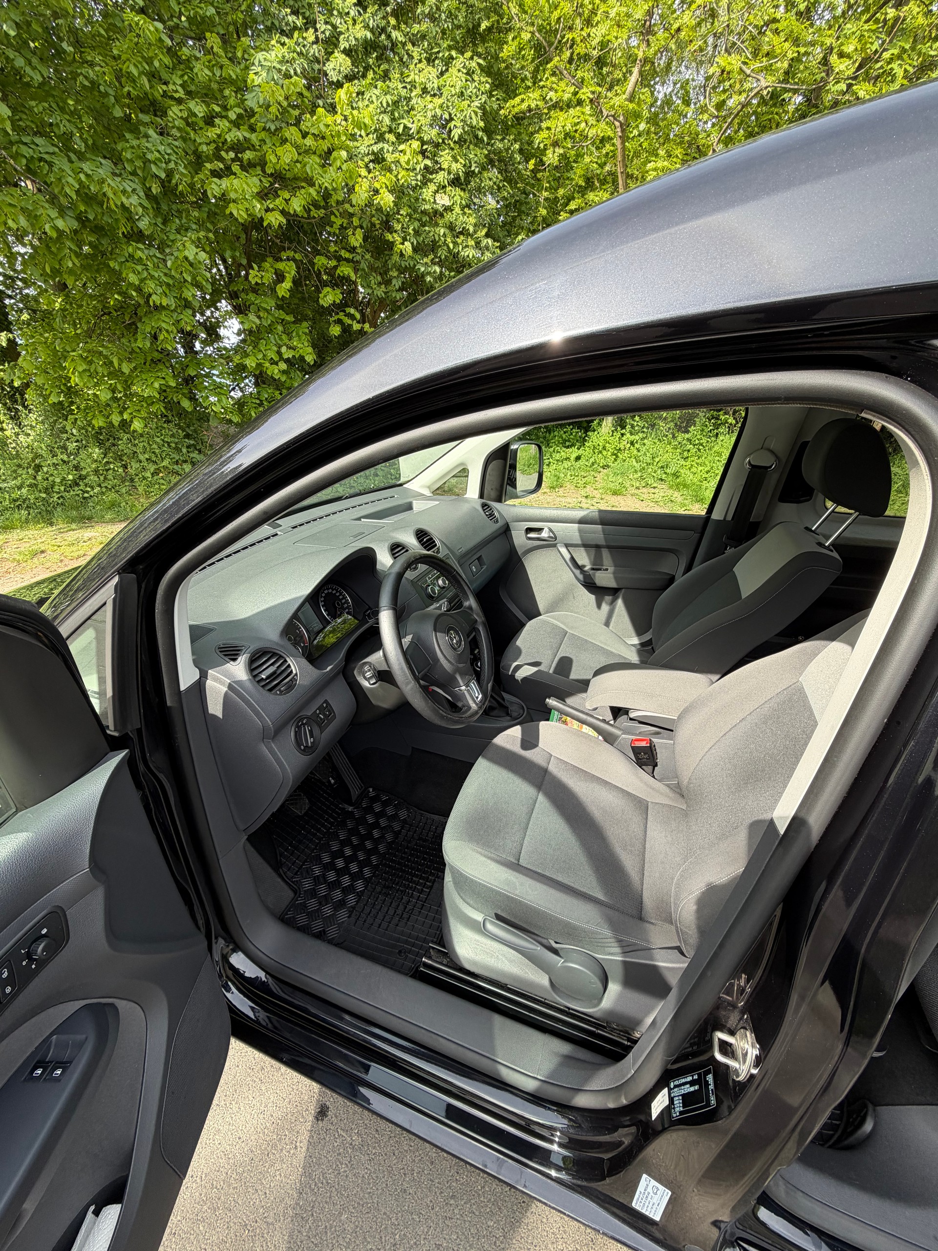 VW Caddy 1.6 TDI Blue Motion TechnologyTrendline-image-7