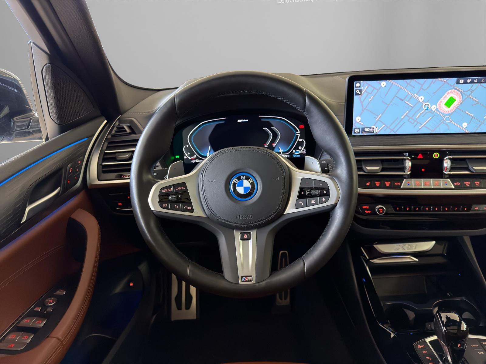 BMW X3 30e xDrive M-SportPaket-image-13