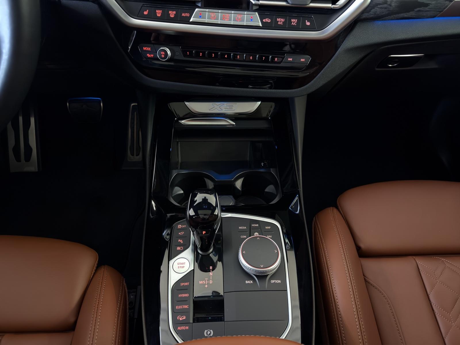 BMW X3 30e xDrive M-SportPaket-image-16