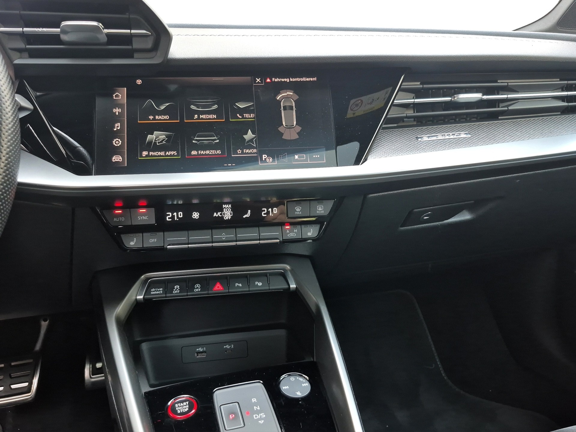 AUDI S3 Sportback 2.0 TFSI quattro S-tronic *Schiebdach, B&O, Matrix*-image-9