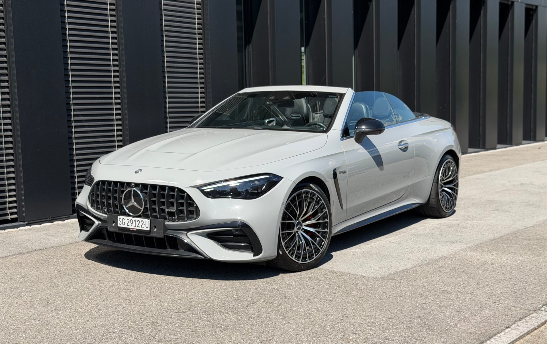 MERCEDES-BENZ CLE AMG 53 Cabrio 4Matic♦️Massagesitze*Topausstattung*NP CHF 132`670.-♦️