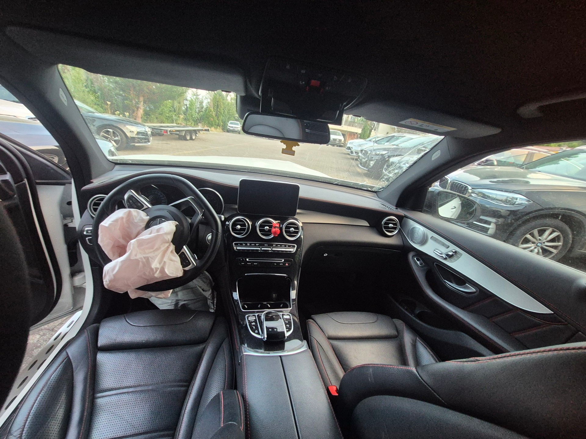 MERCEDES-BENZ GLC 43 AMG 4Matic 9G-Tronic-image-10