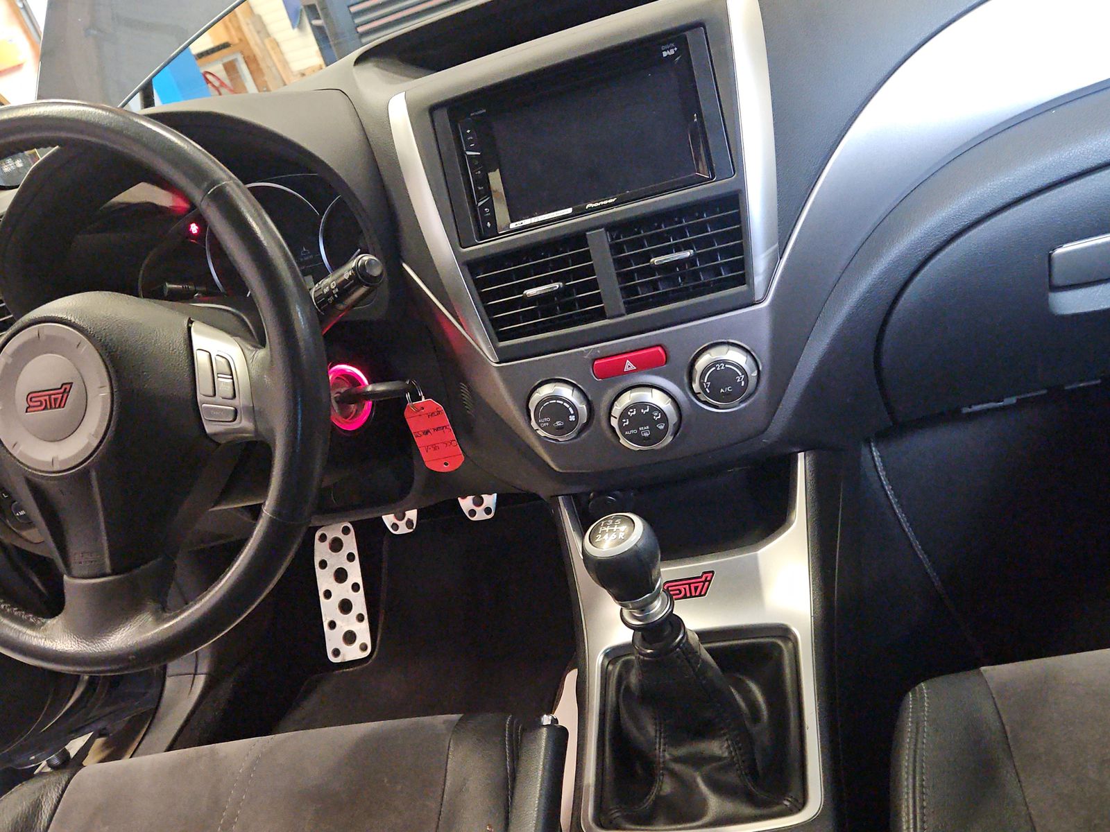 SUBARU WRX STI HB 2.5 T Sport-image-10