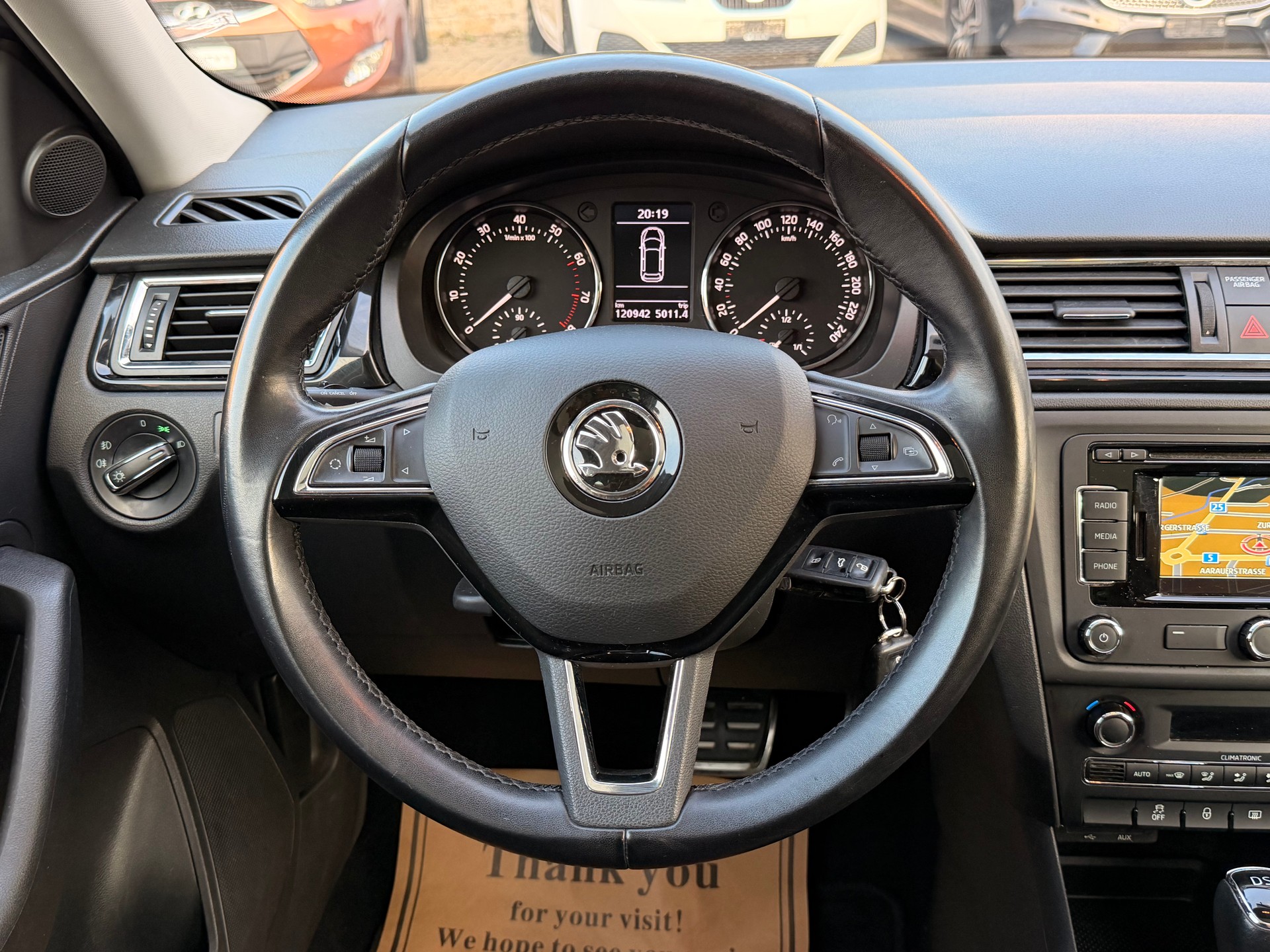 SKODA Rapid Spaceback 1.4 TSI Elegance DSG-image-11