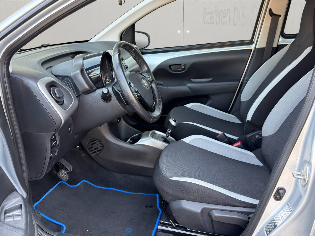 TOYOTA Aygo 1.0 VVT-i x-play-showroom-element-3
