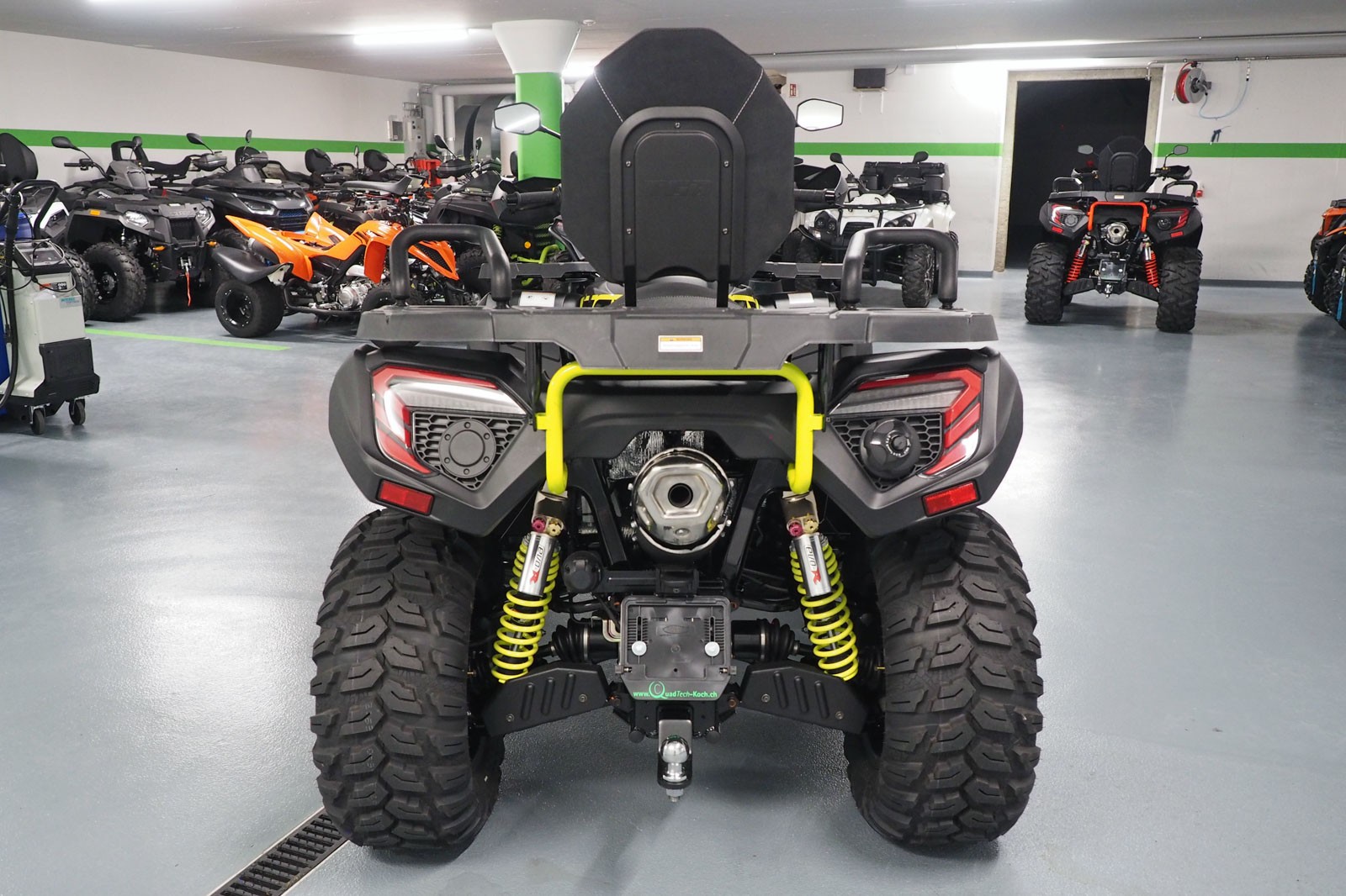 TGB Blade 1000 EFI LT Touring 4x4-image-5