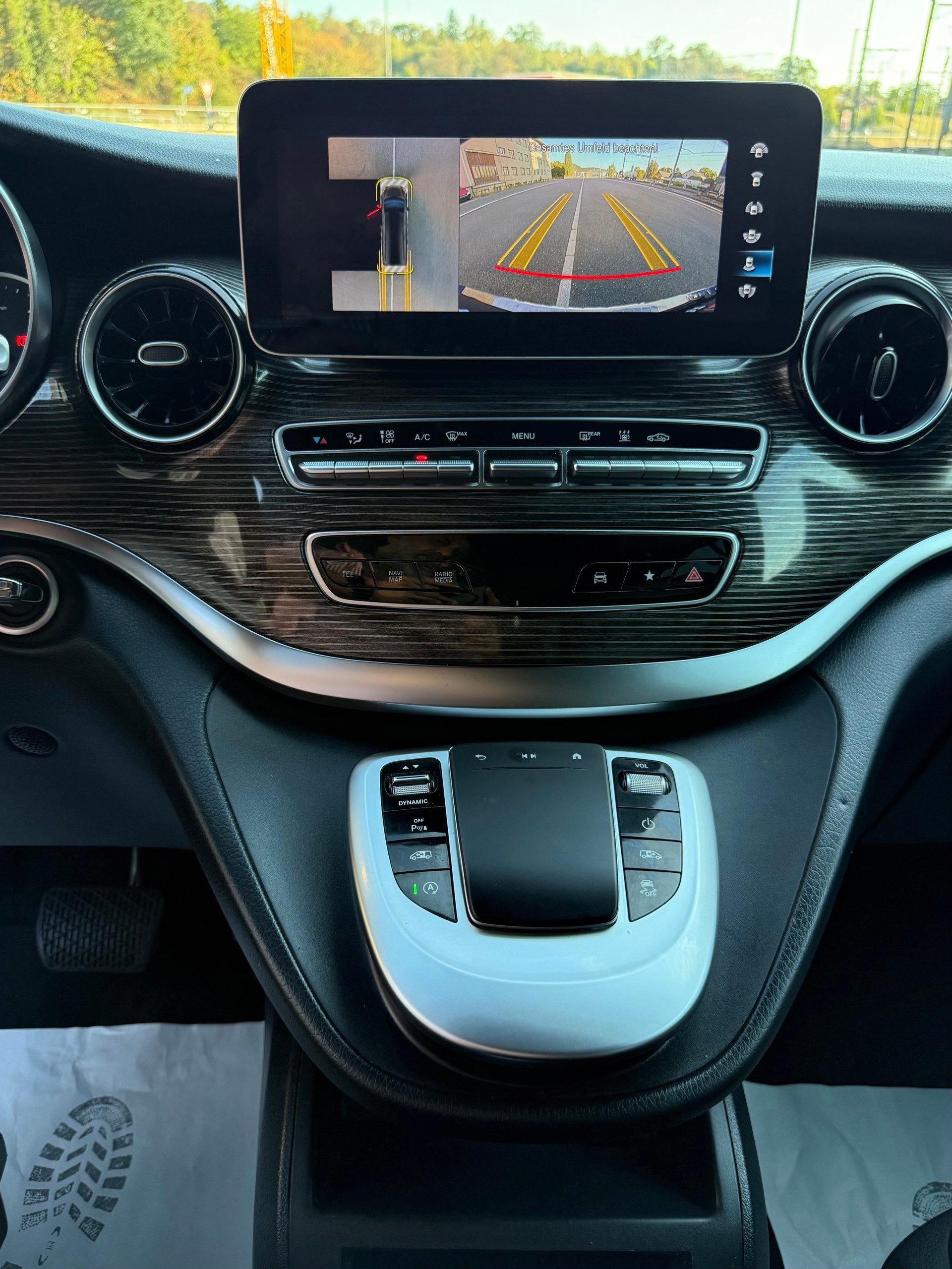MERCEDES-BENZ V 300 d extralang Avantgarde 4Matic 9G-Tronic-image-7