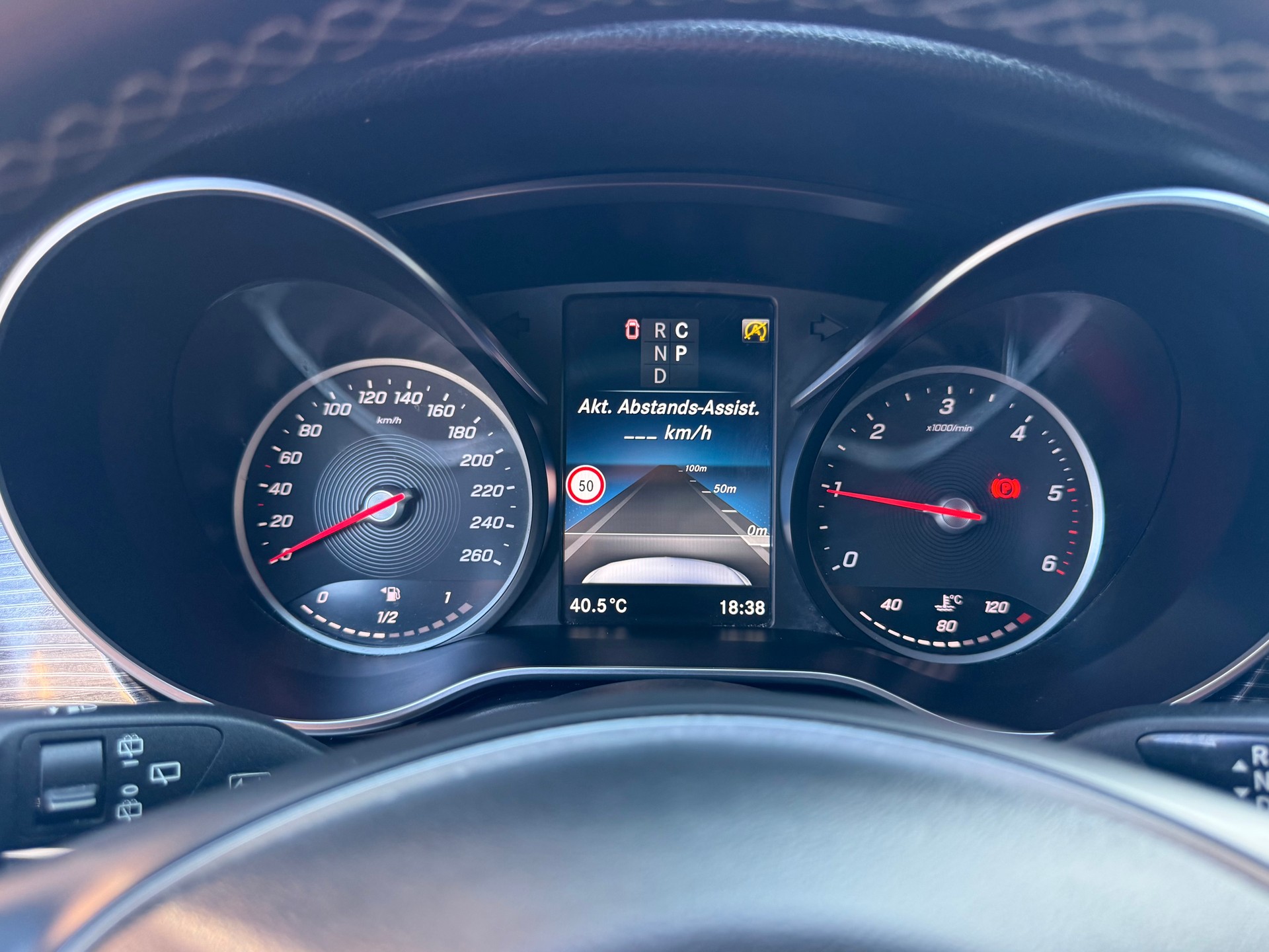 MERCEDES-BENZ V 300 d extralang Avantgarde 4Matic 9G-Tronic-image-8