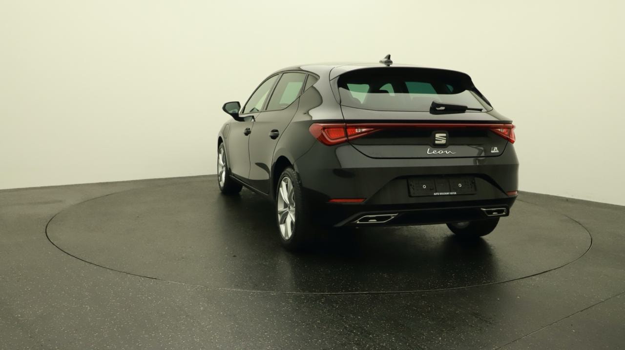 SEAT Leon 1.5 eHybrid pHEV DSG FR-showroom-element-3