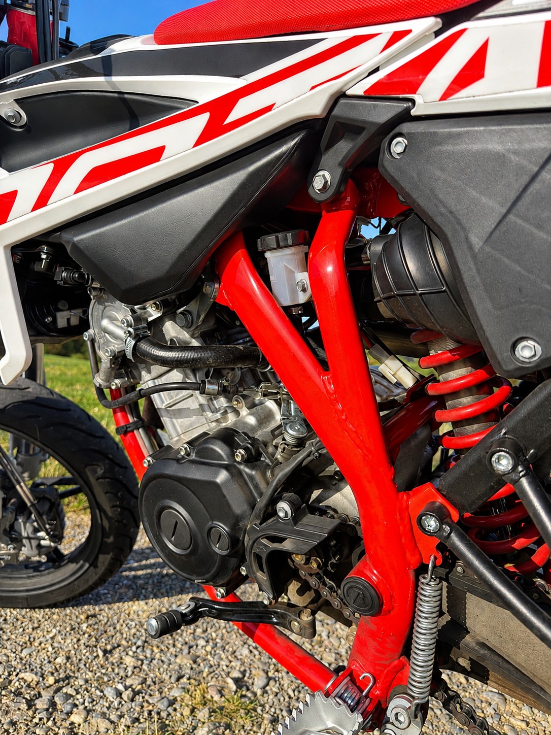 BETA RR 125-4T LC Motard-image-3