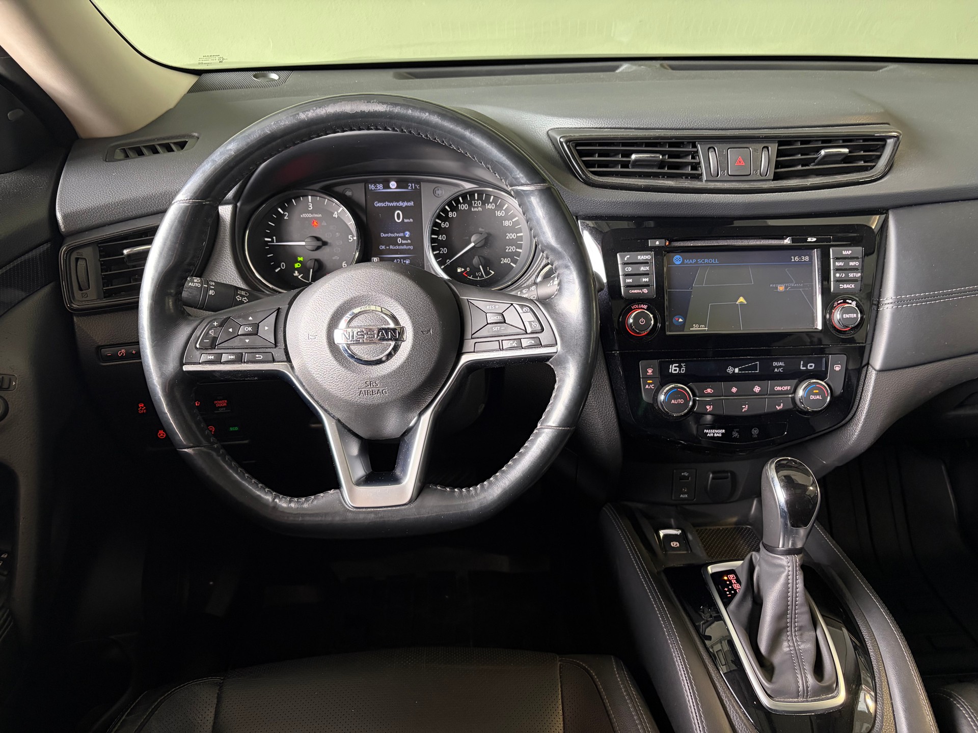 NISSAN X-Trail 2.0 dCi tekna Xtronic CVT ALL-MODE 4x4 *7Plätzer*Anhängerkupplung*Panoramadach*Ab MFK*-image-8