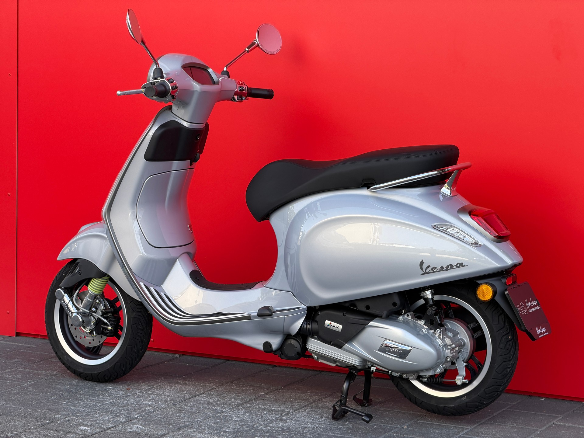 PIAGGIO Vespa 125 Primavera-image-13