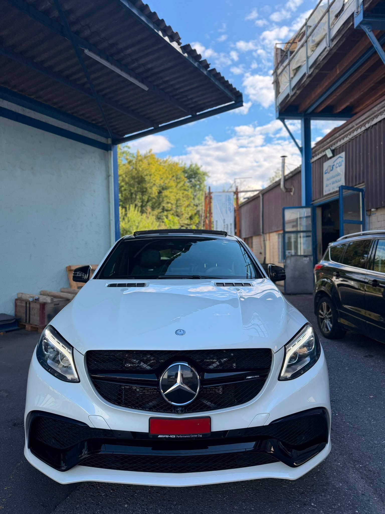 MERCEDES-BENZ GLE Coupé 63 S AMG 4Matic Speedshift-image-14