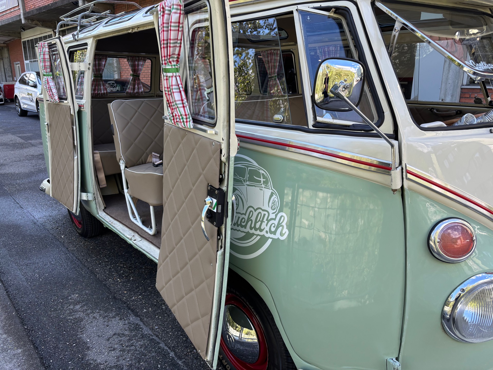 VW Samba-image-4