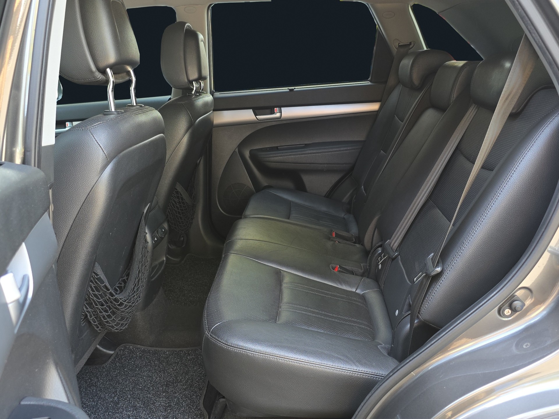 KIA Sorento 2.2 CRDI Style Automatic-image-10