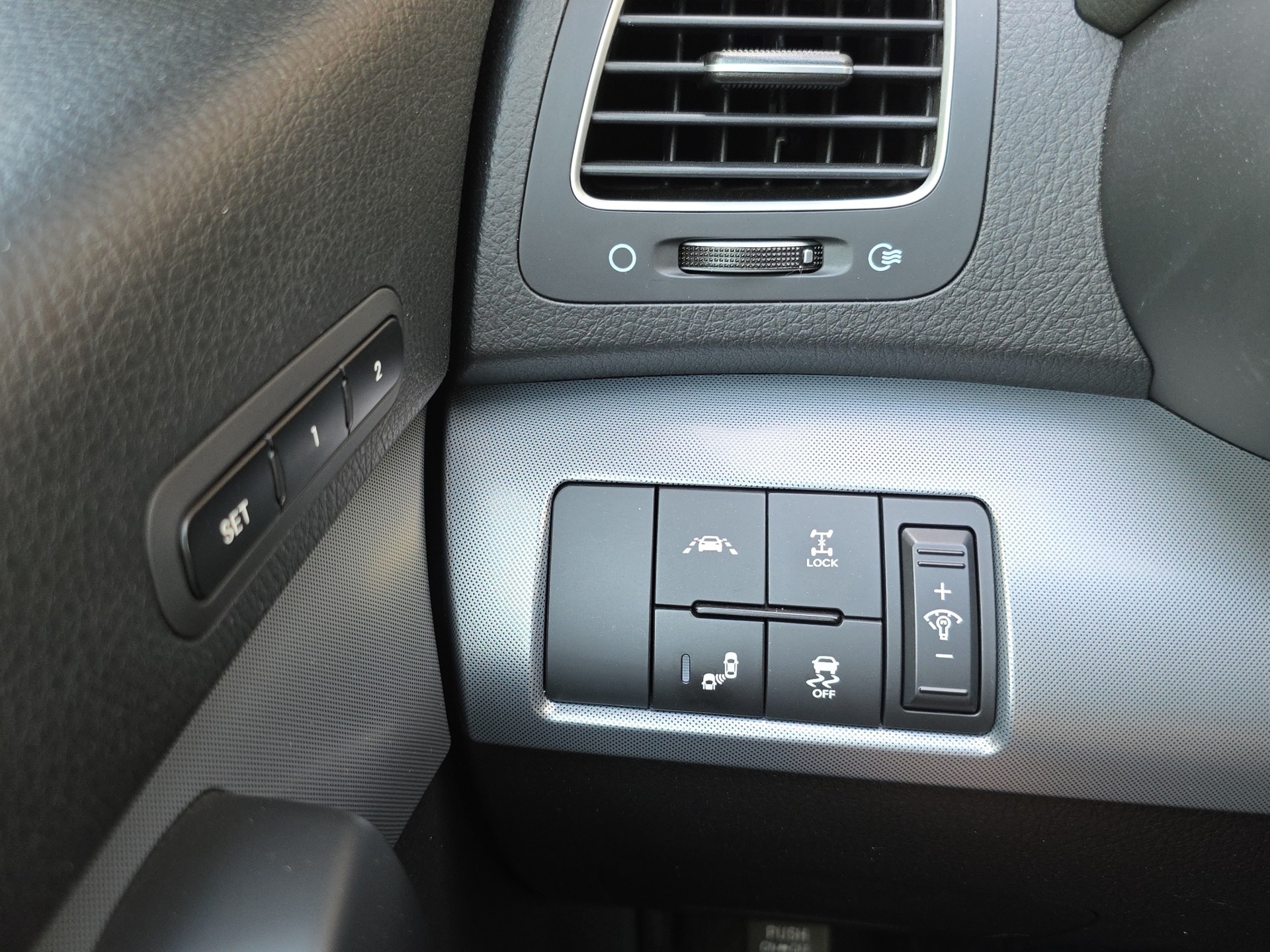 KIA Sorento 2.2 CRDI Style Automatic-image-15