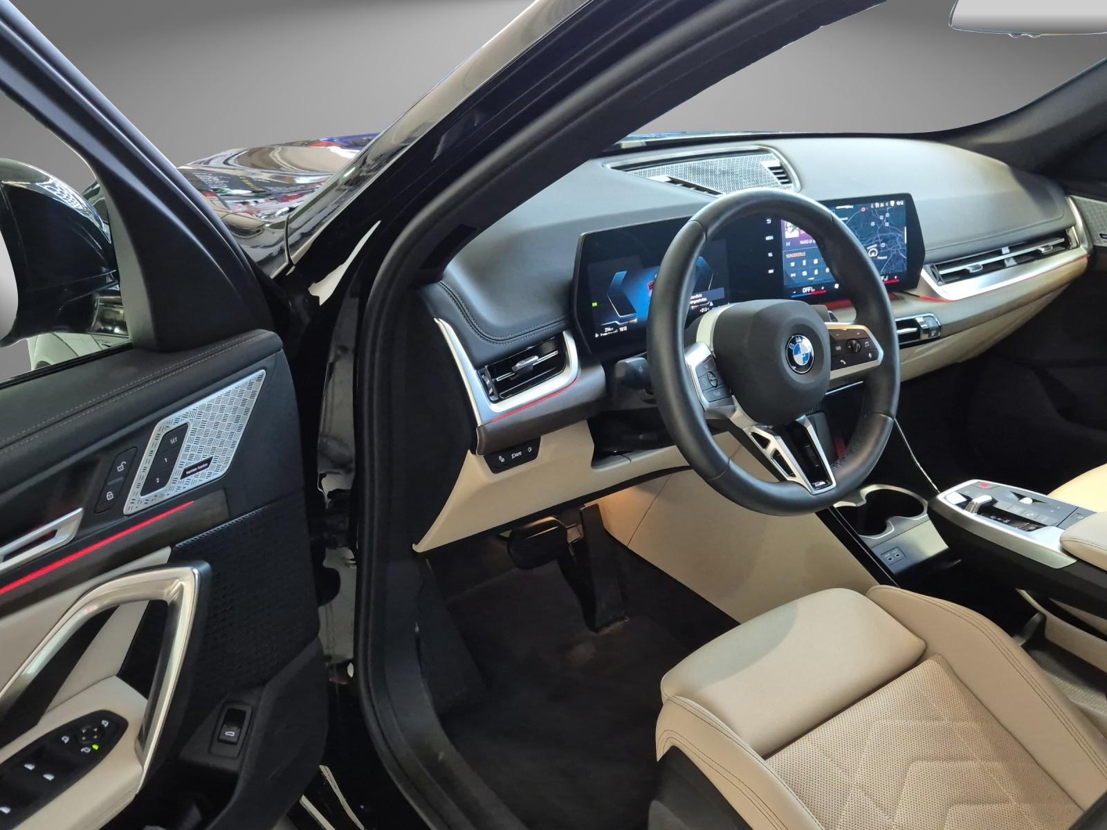 BMW X1 U11 18i sDrive paddles-image-4