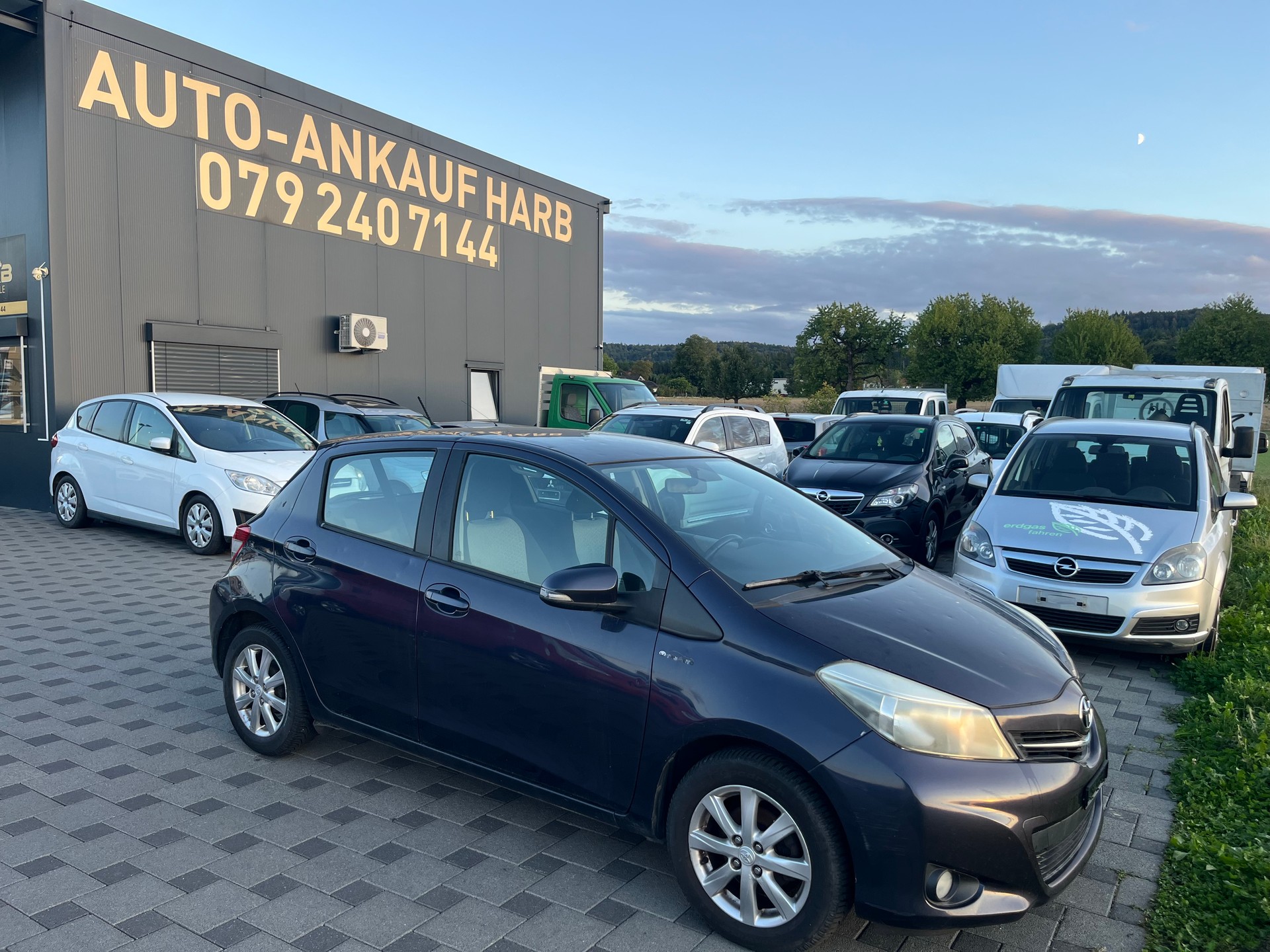 TOYOTA Yaris 1.33 Linea Sol
