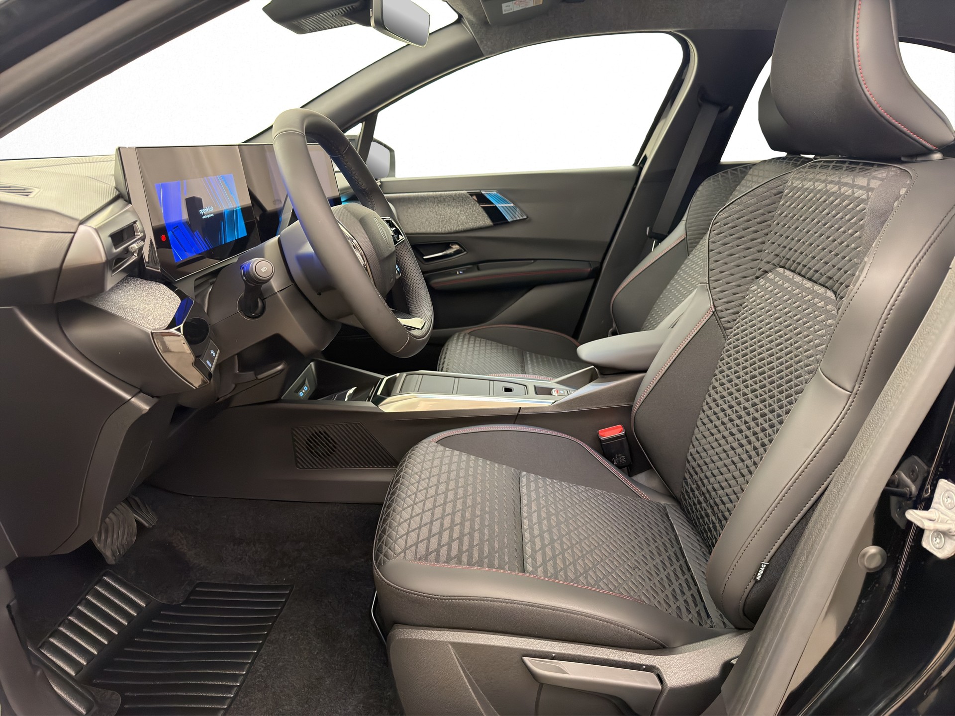 RENAULT Clio 1.8 E-Tech techno-image-6
