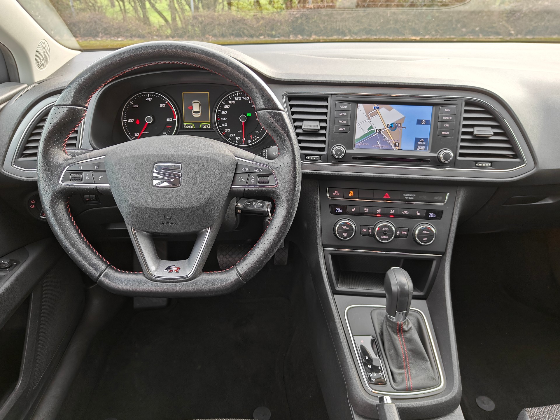 SEAT LEON ST 2.0TDI FR-LINE *184PS*-image-14