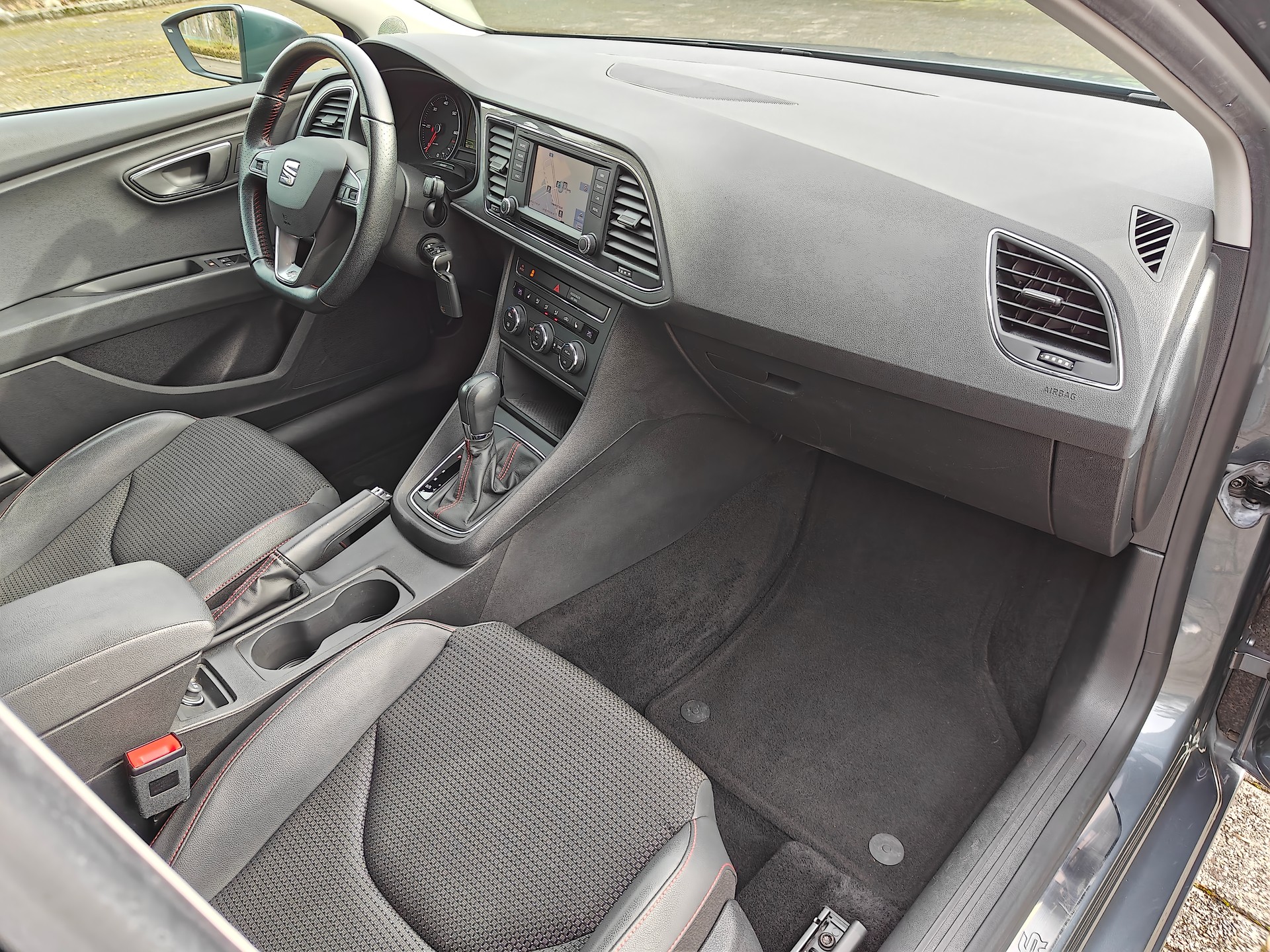 SEAT LEON ST 2.0TDI FR-LINE *184PS*-image-19