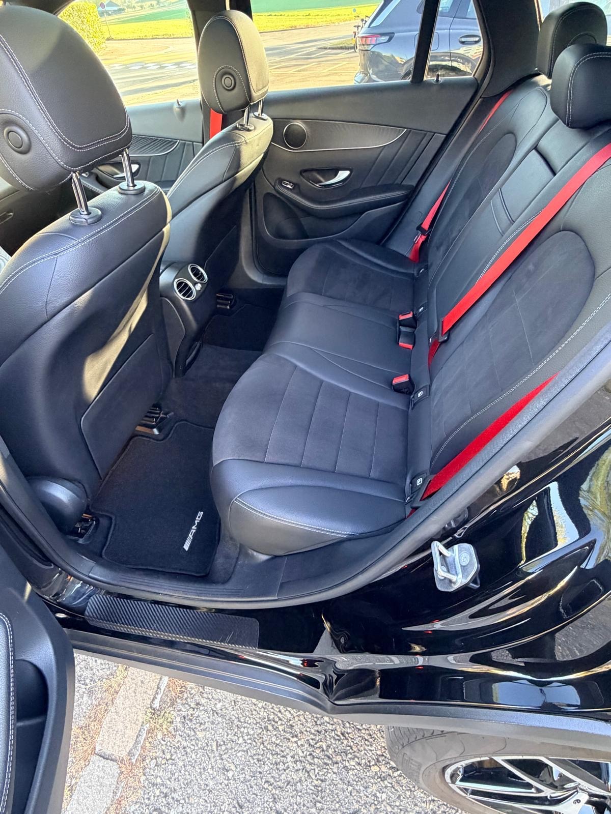 MERCEDES-BENZ GLC 250 d AMG Line 4m-image-6