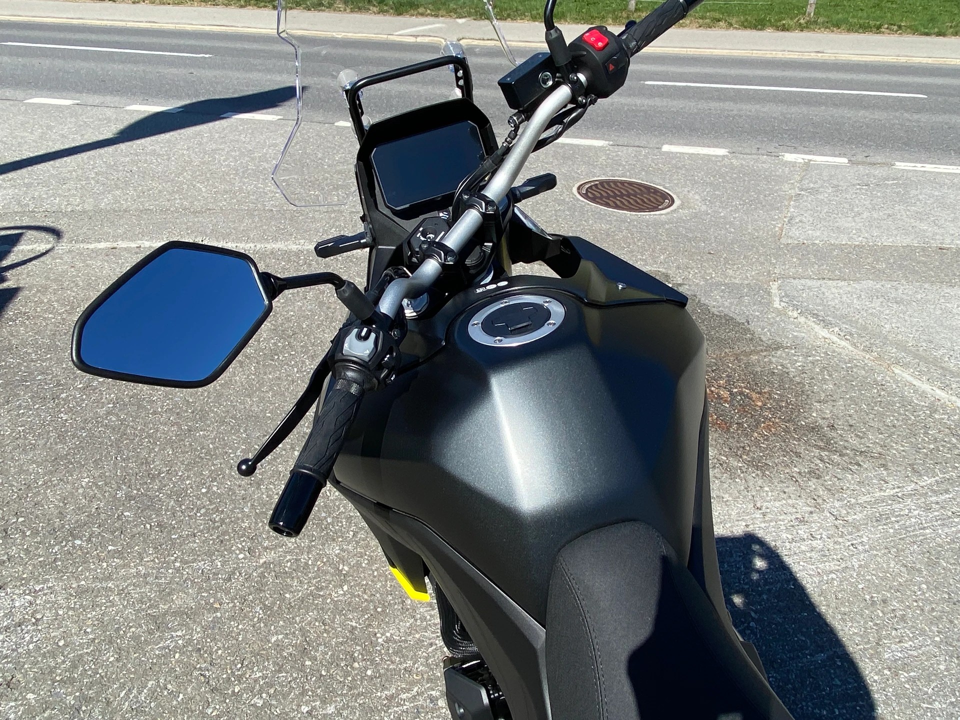 SUZUKI DL 800 V-Strom ABS-image-4
