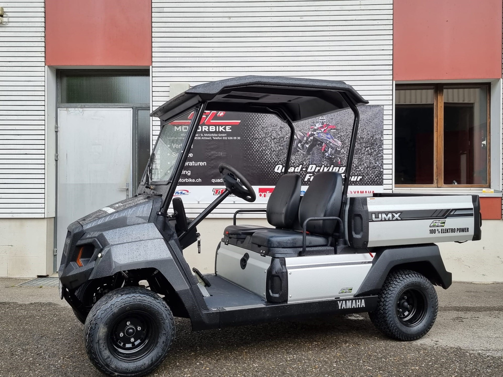 YAMAHA UMX AC elektro