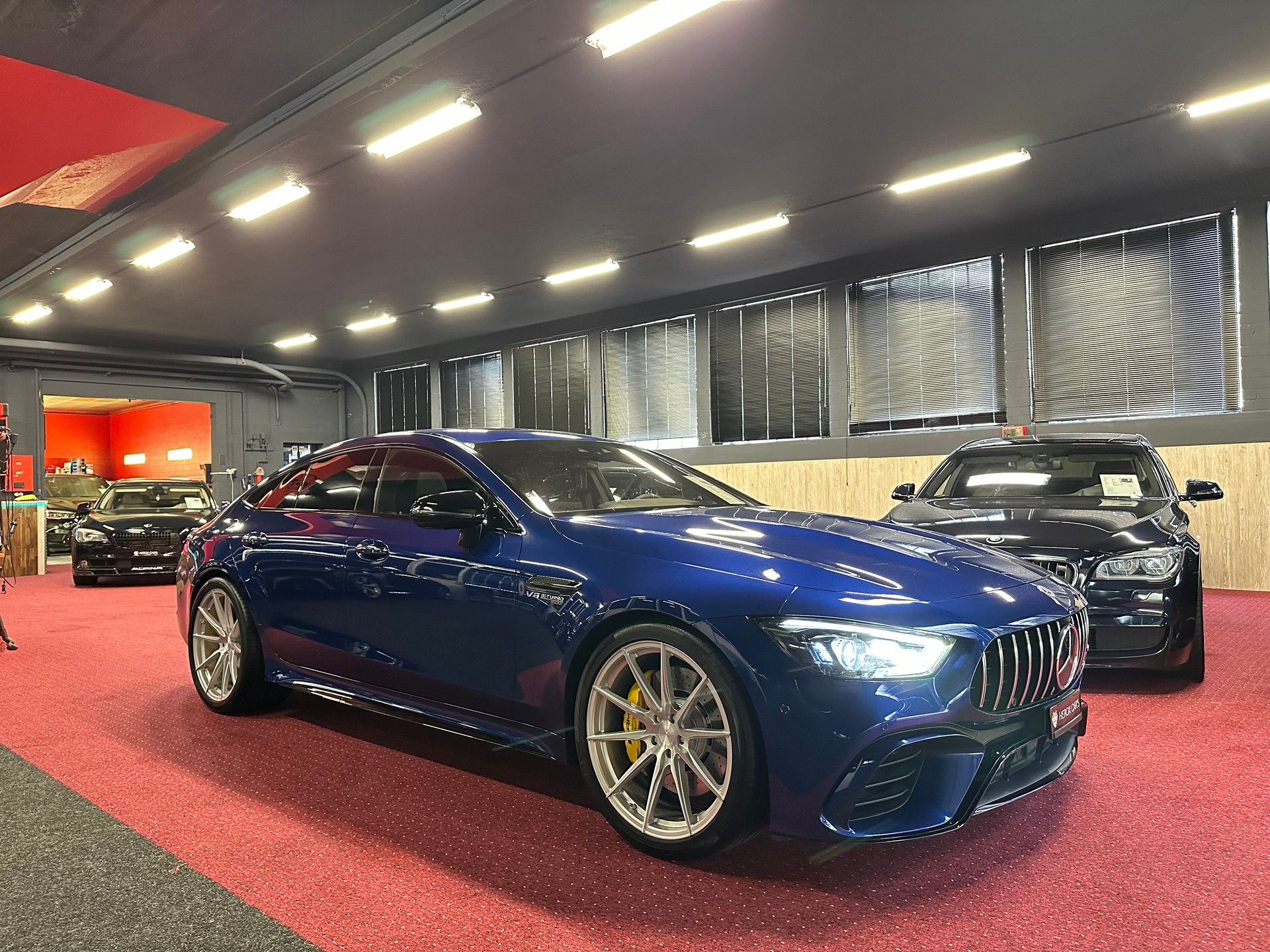 MERCEDES-BENZ AMG GT 4 63 S 4Matic+ Speedshift MCT ** VOLLAUSSTATTUNG **-image-5