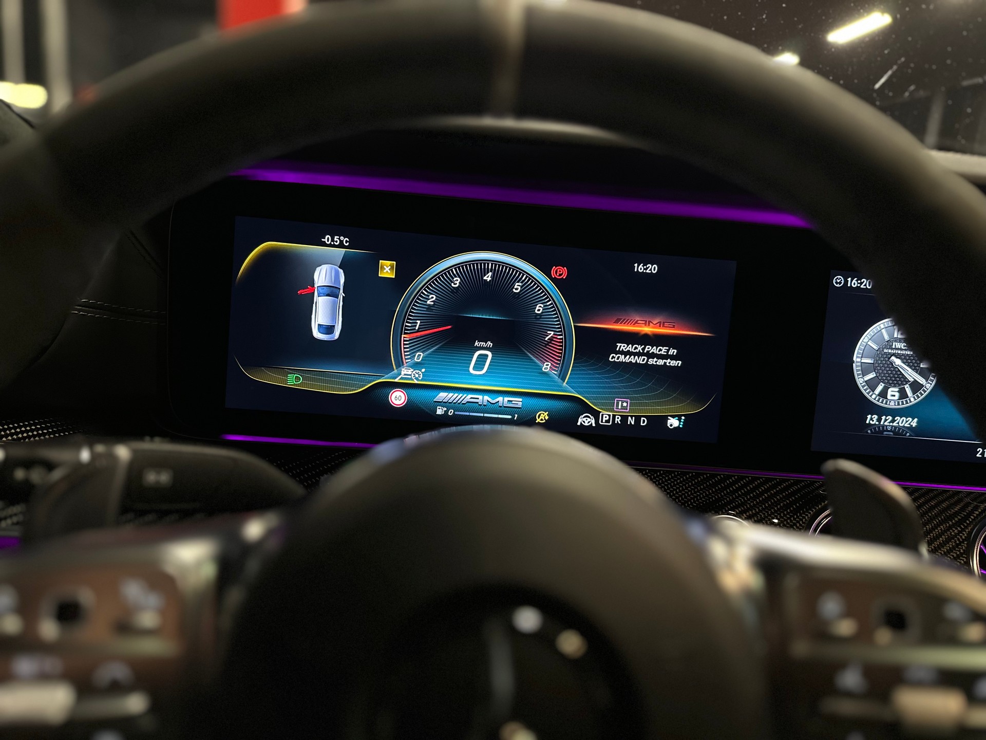 MERCEDES-BENZ AMG GT 4 63 S 4Matic+ Speedshift MCT ** VOLLAUSSTATTUNG **-image-13