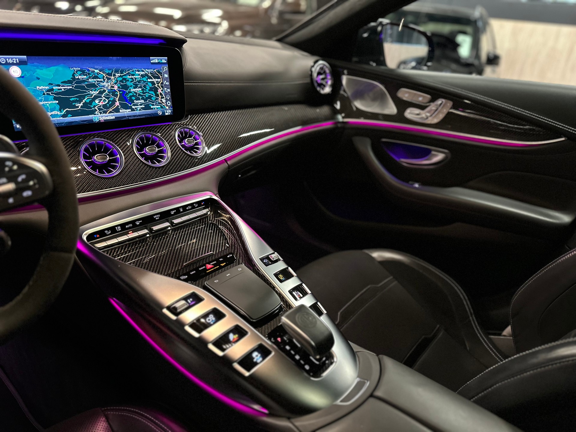 MERCEDES-BENZ AMG GT 4 63 S 4Matic+ Speedshift MCT ** VOLLAUSSTATTUNG **-image-14