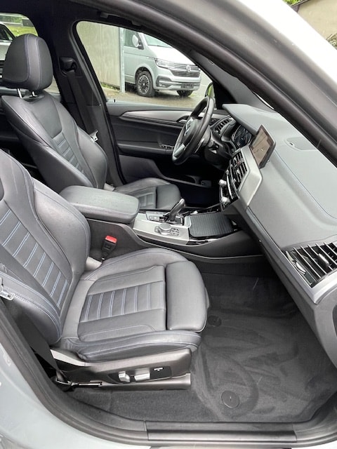 BMW X3 xDrive M40i Steptronic-image-13