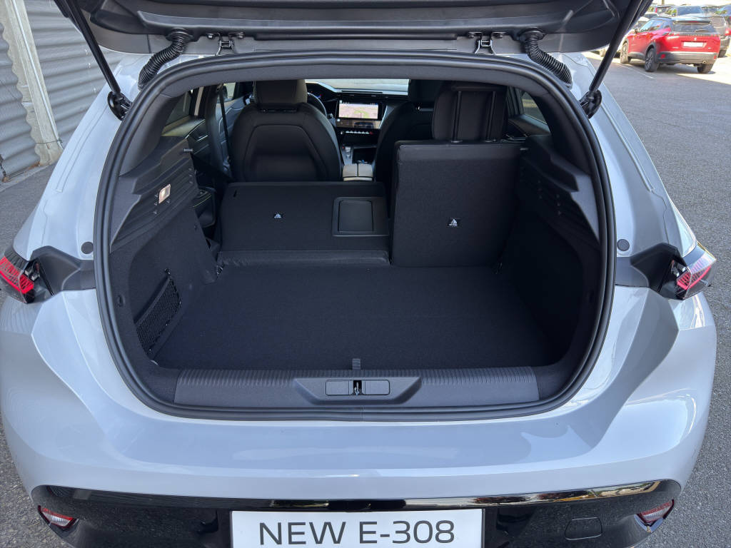 PEUGEOT 308 Electrique 156ch (115 kW) Batterie 54 kWh GT-image-13