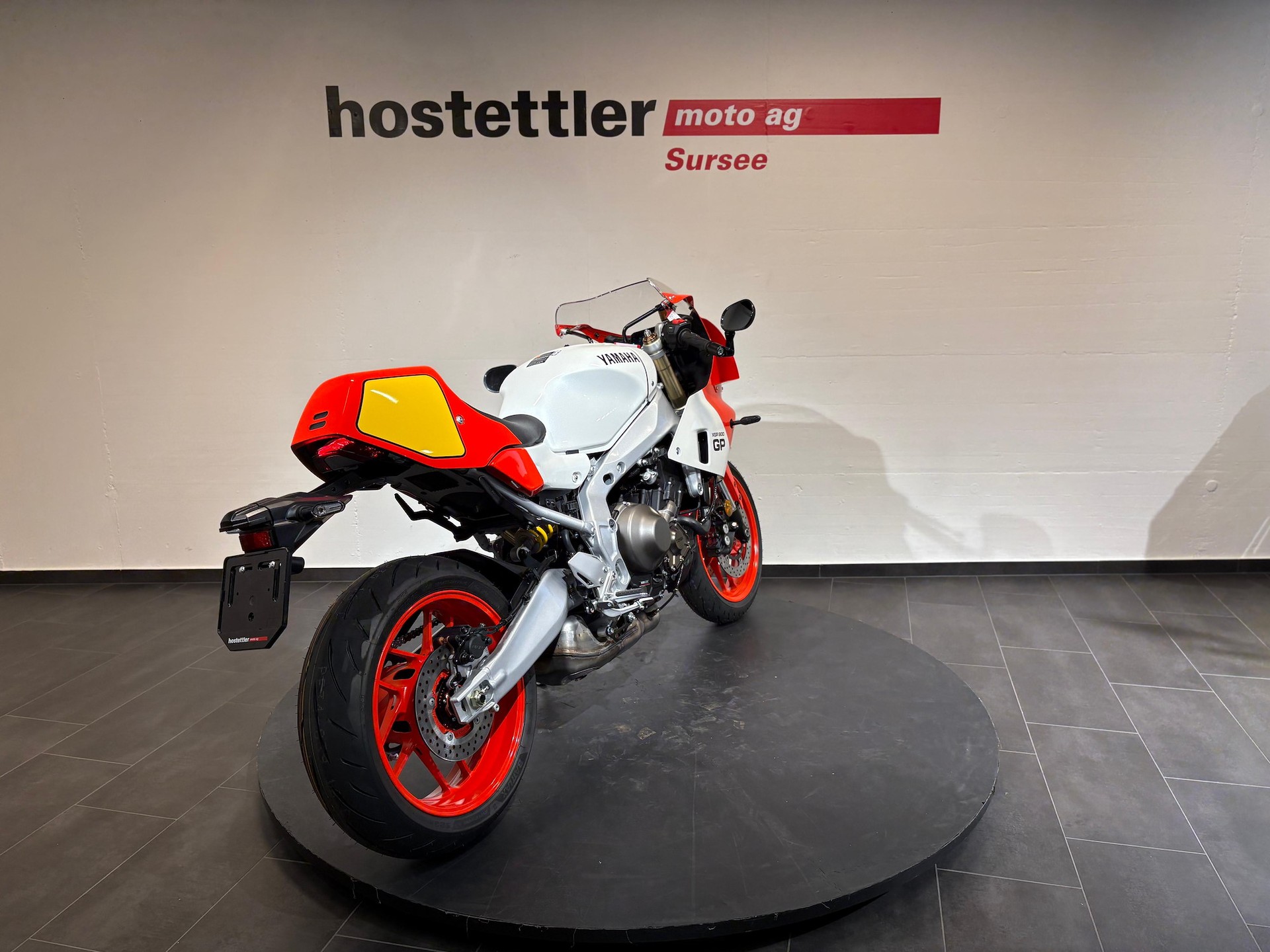 YAMAHA XSR 900 GP-image-3