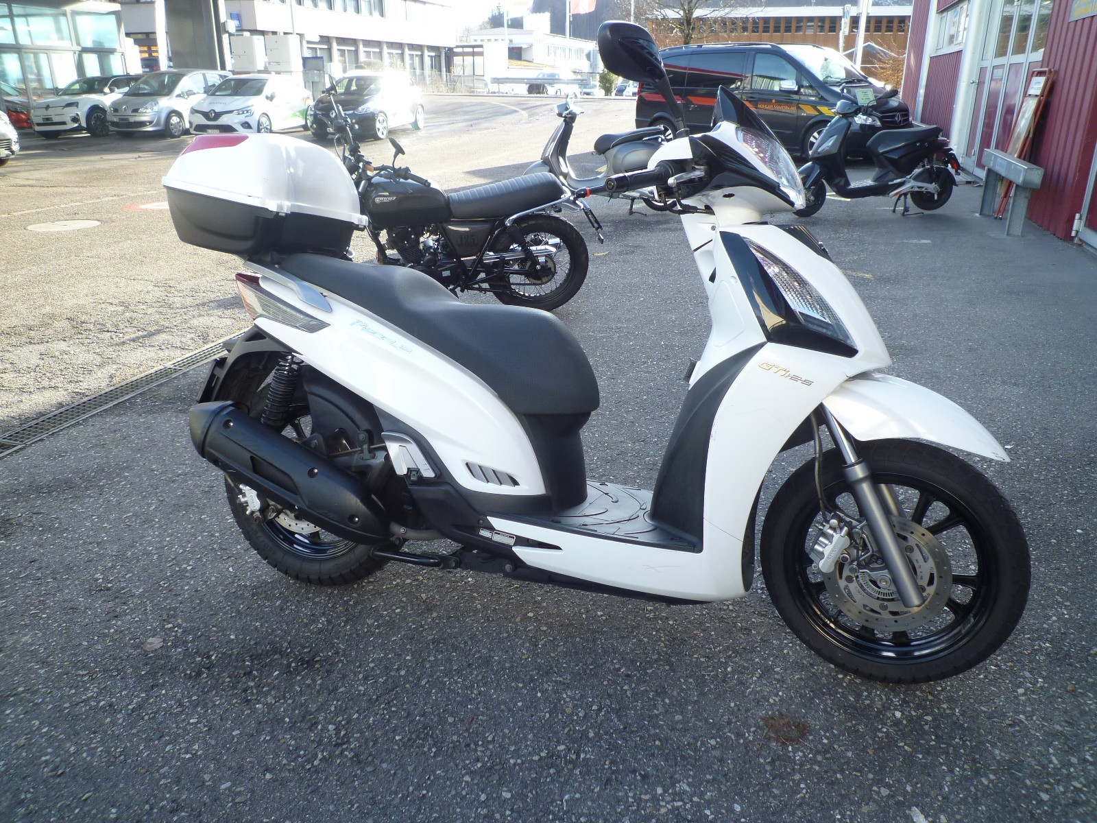 KYMCO People GTI 125 injection-image-0