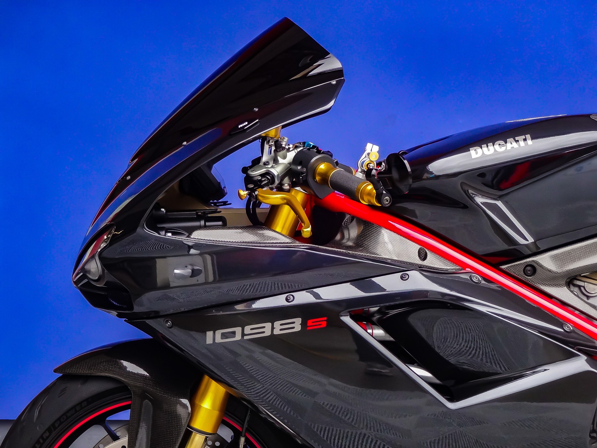 DUCATI 1098 S-image-12