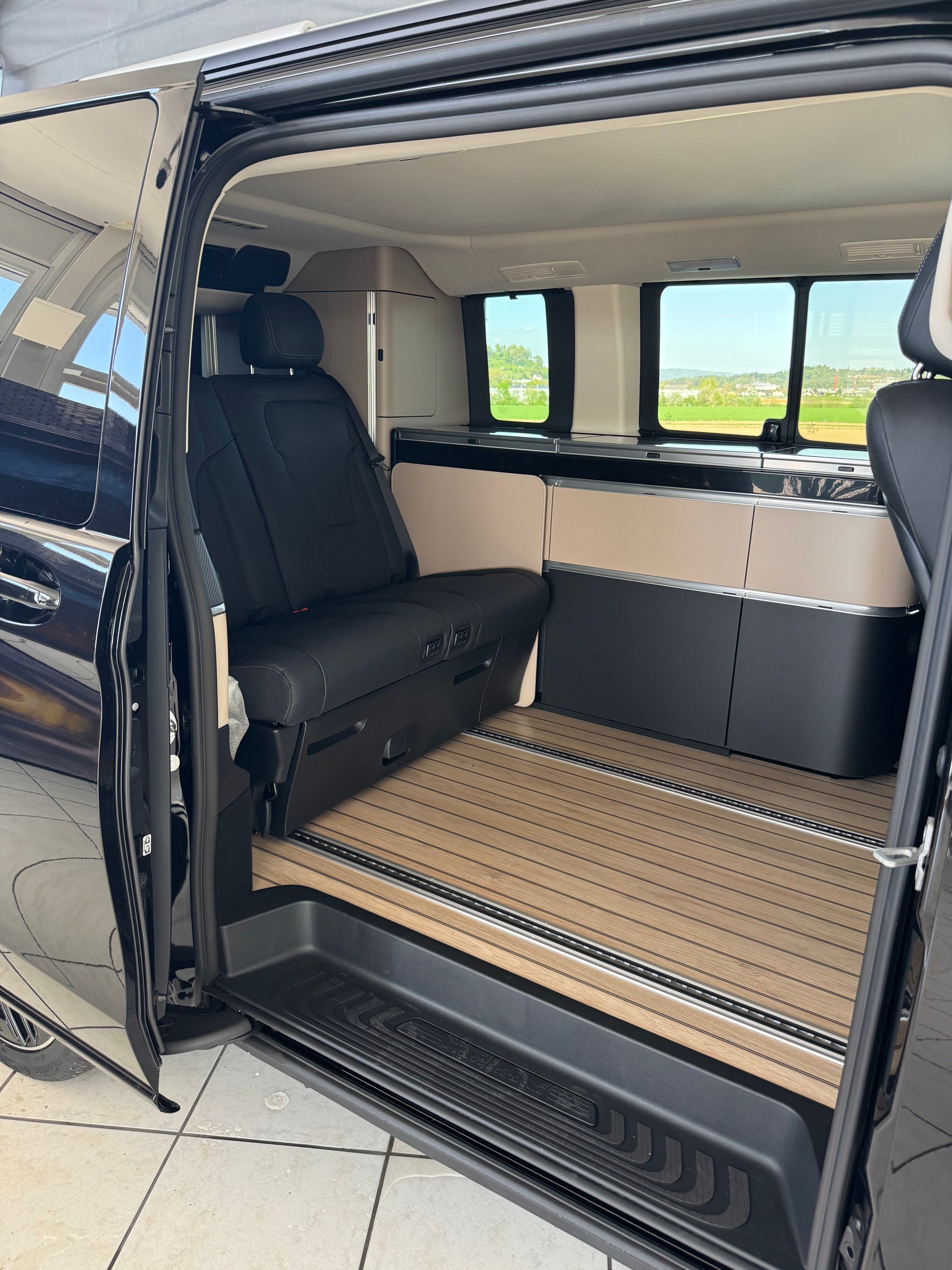 MERCEDES-BENZ Marco Polo 300 d 4MATIC Standard 3200mm L-image-9